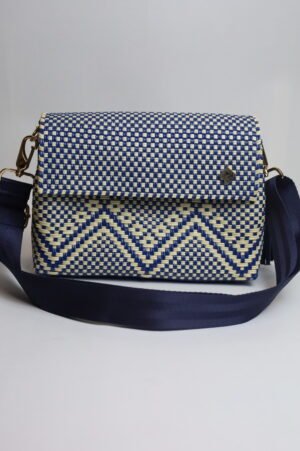 Cross Body Beige con Azul Rey – Bolso Moderno y Versátil