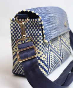 Alternative view of Cross Body Beige, Azul Rey