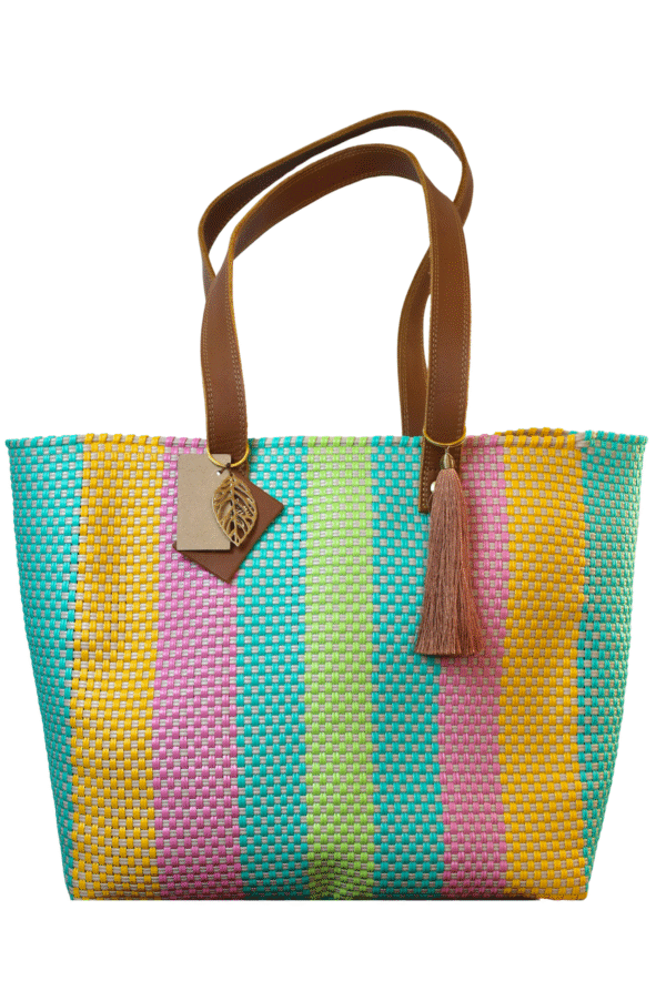 Frida Mediana de Colores Asa Larga