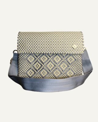 CROSS BODY BEIGE AND SILVER